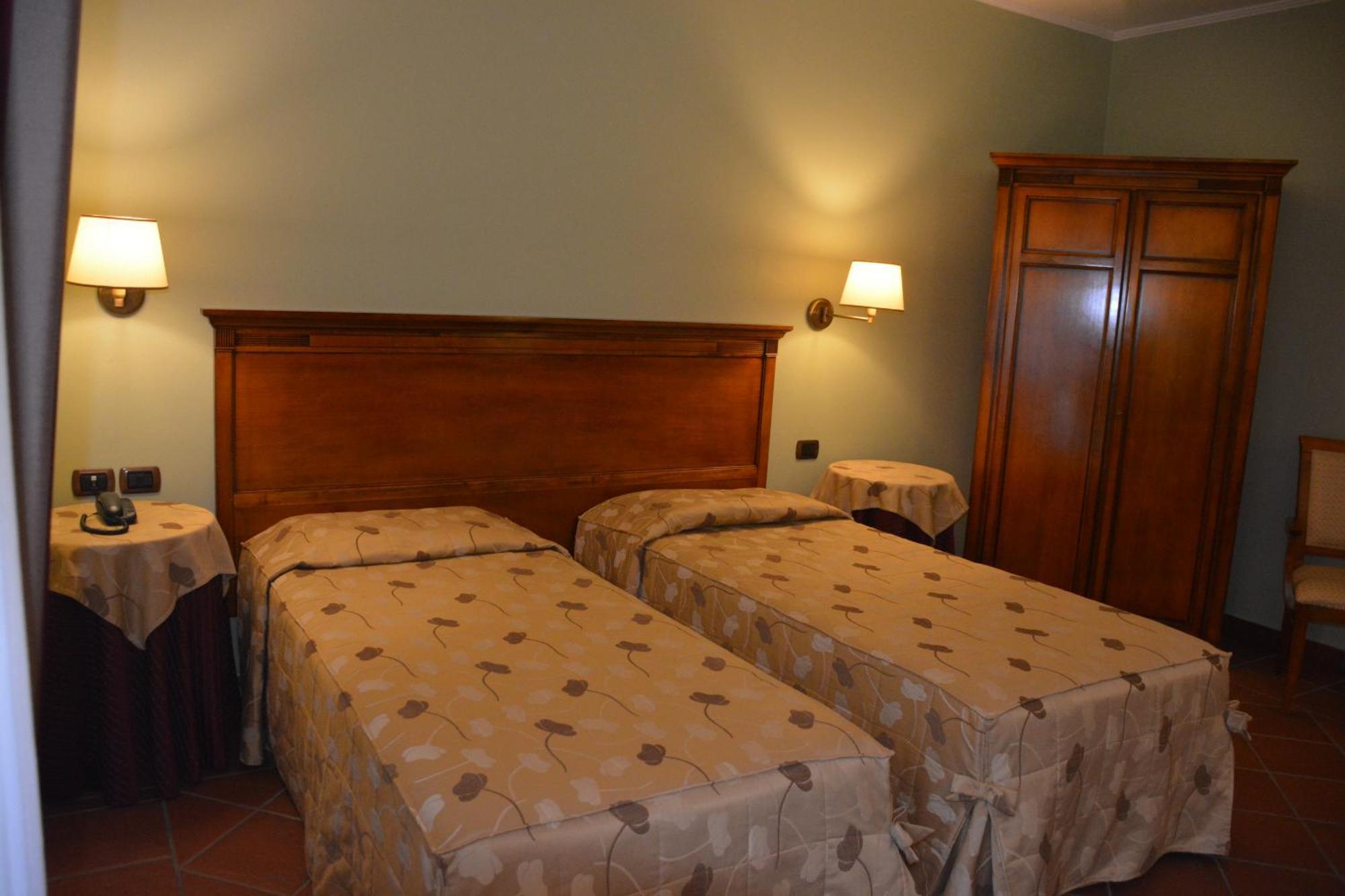San Francesco al Campo Romantic Hotel Furno מראה חיצוני תמונה