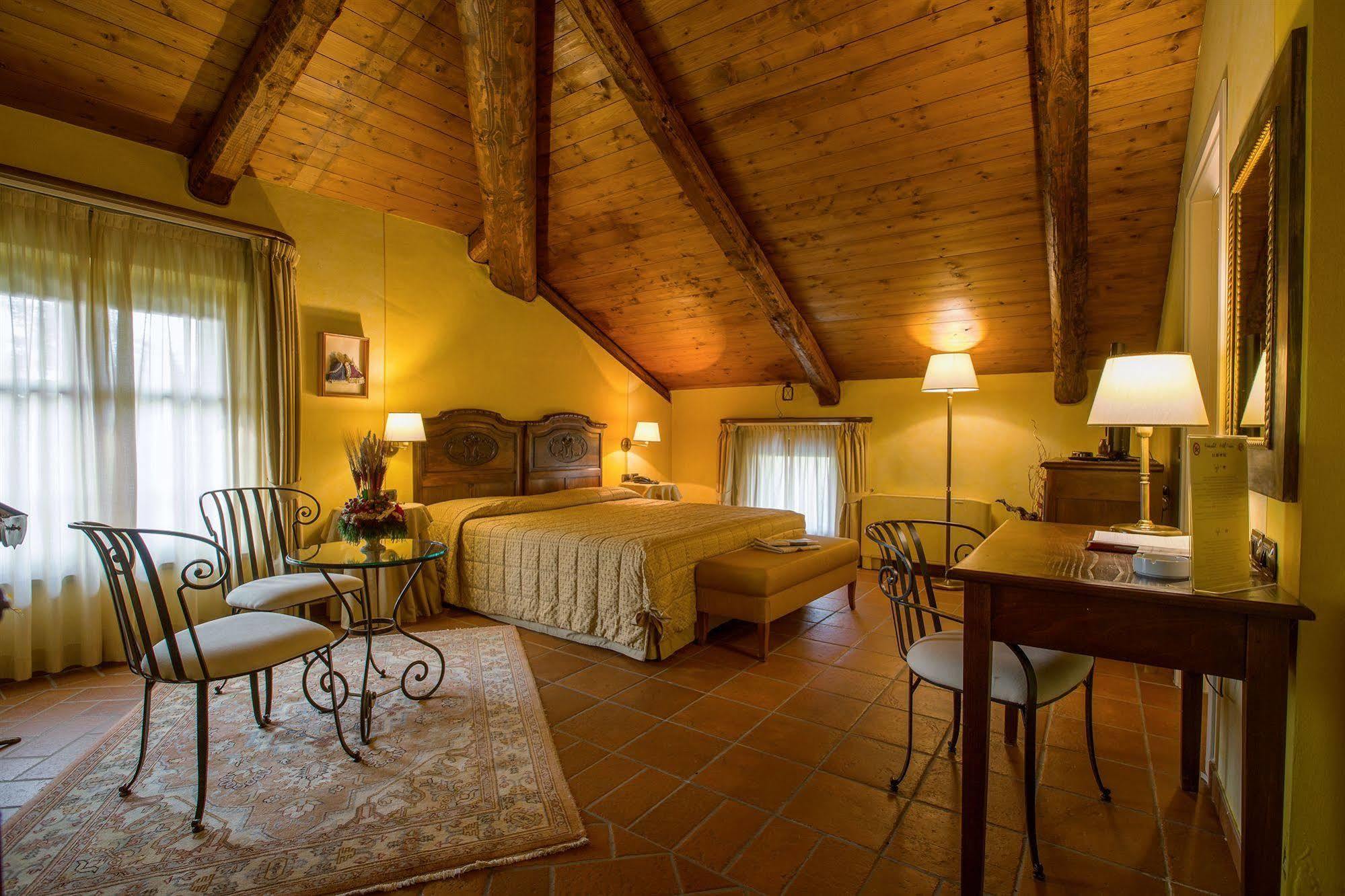 San Francesco al Campo Romantic Hotel Furno מראה חיצוני תמונה